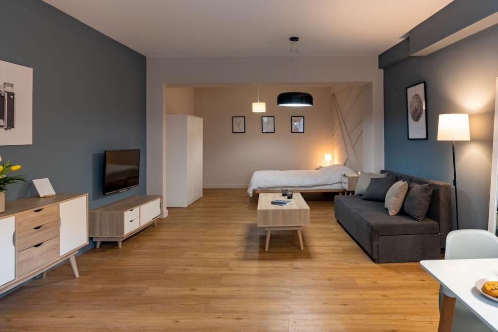Central, Spacious Studio 5 Min Walk To Acropolis Atenas Exterior foto