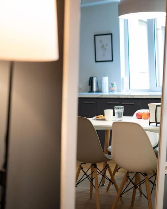 Central, Spacious Studio 5 Min Walk To Acropolis Atenas Exterior foto